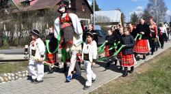 Fotogaléria Vynášanie moreny 07.04.2019 (13) Vynášanie moreny 07.04.2019